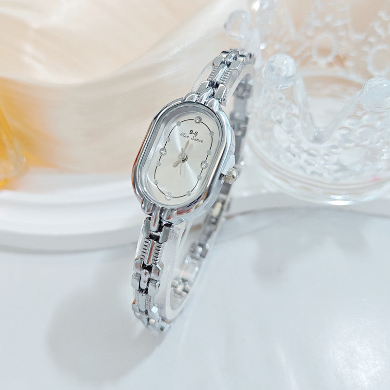 Rétro Luxe Montres Femmes incrustées de diamants