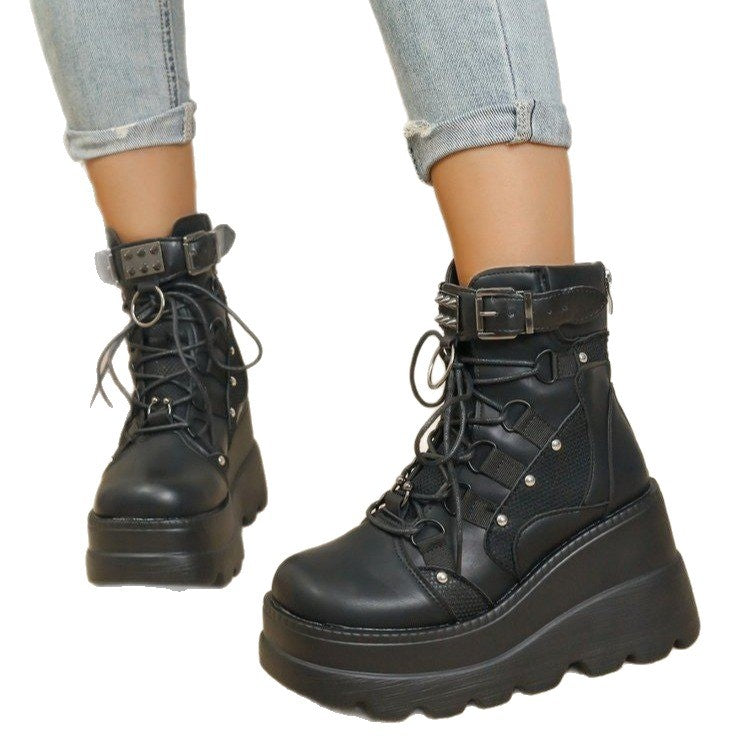 Plus-size Dark Versatile Edgy Punk-style Platform Fashion Bottes