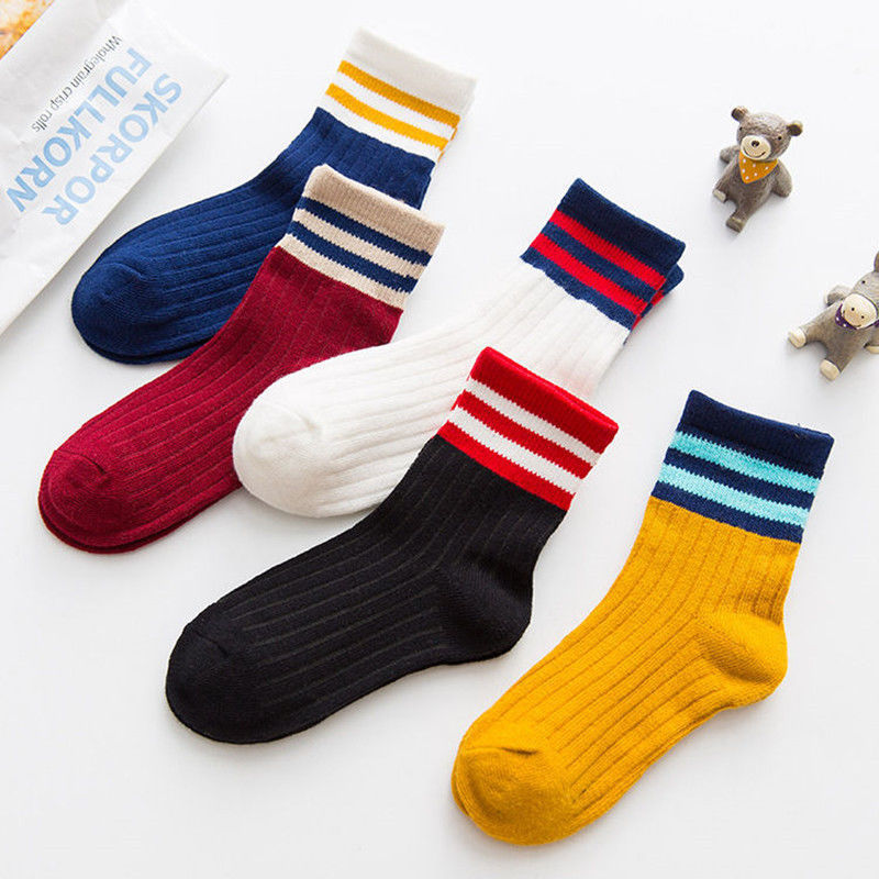 Chaussettes pour bébés d'âge moyen
