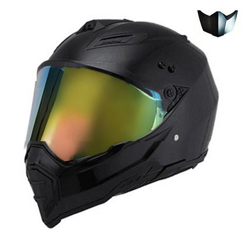 Beau casque complet de moto hors route
