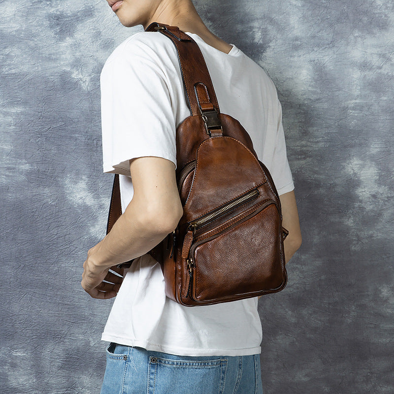 Corps transversal en cuir véritable retro à la main de poitrine homme grande capacité sac de messager