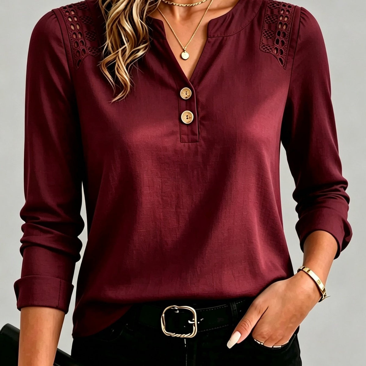 Femelle Couleur Solide et Col V Bouton Hollow Top