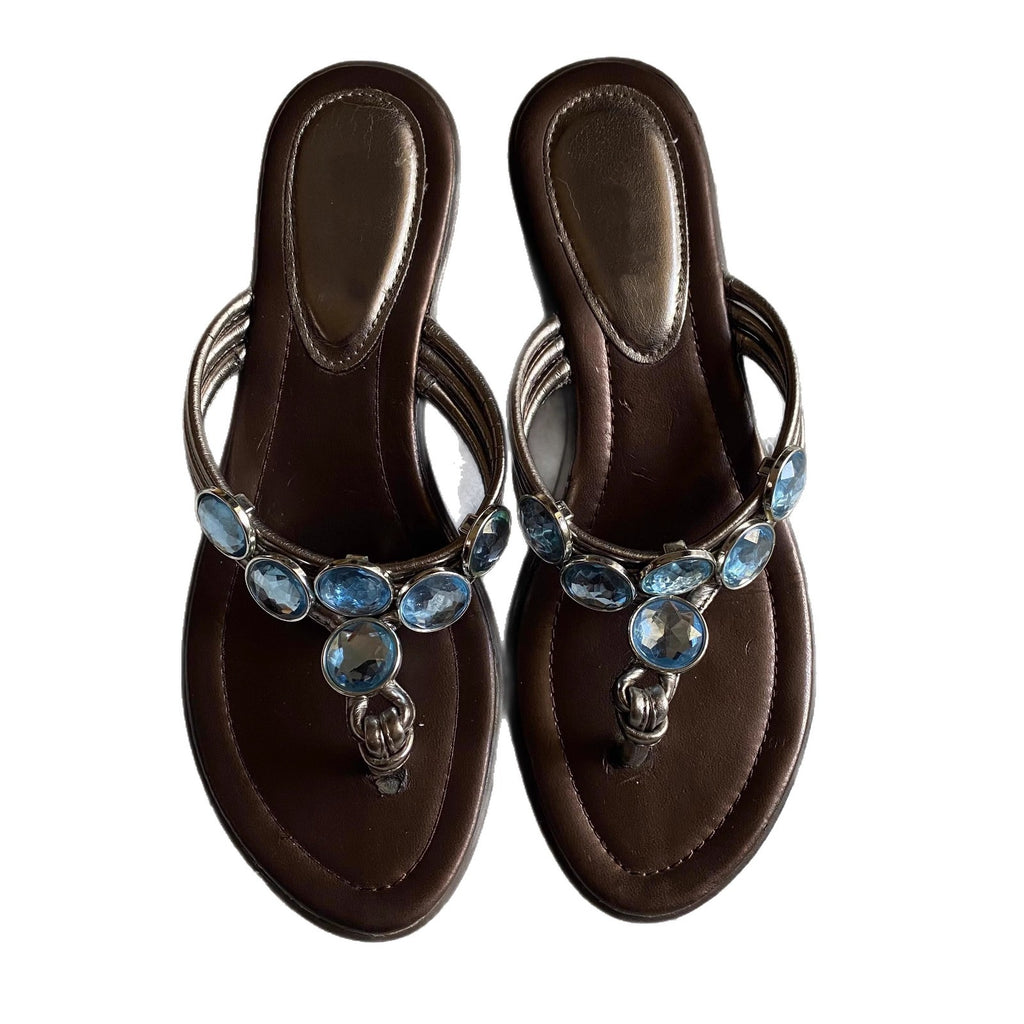 Un pas Slope Soled French Style Vintage Flip Flops