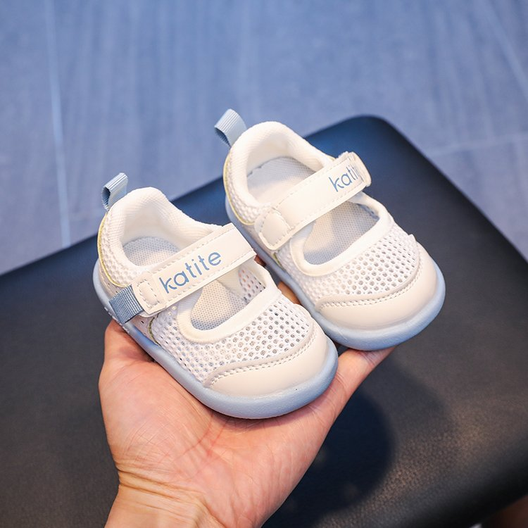 Sandales d'orteils fermés pour bébé anti-kick d'été