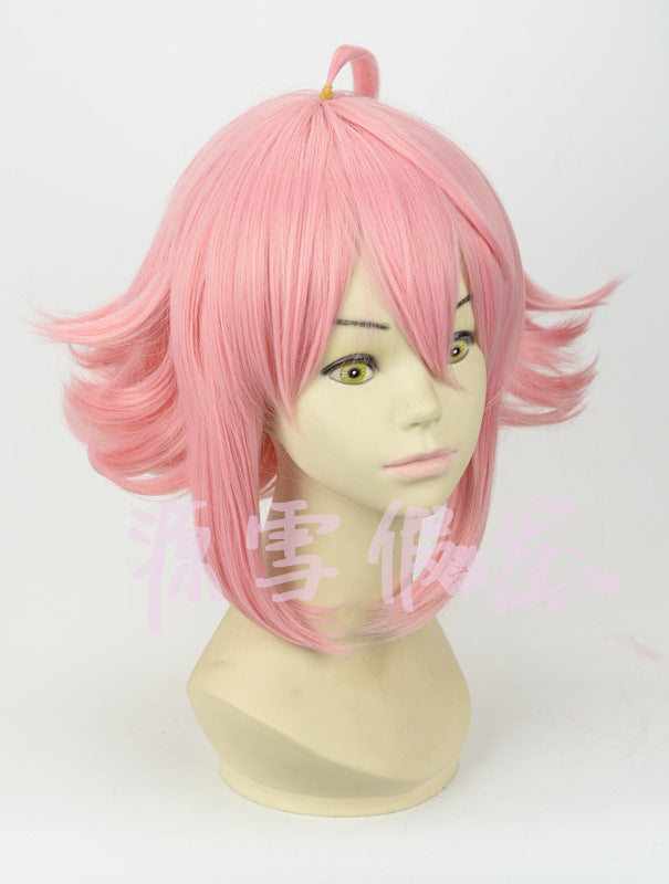 Perruque rose renversée