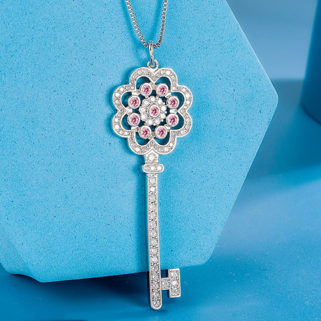 Chaîne Coréen Style Tempéramental Minorité Couple Classique Couleur Gems Pendentif Fleur