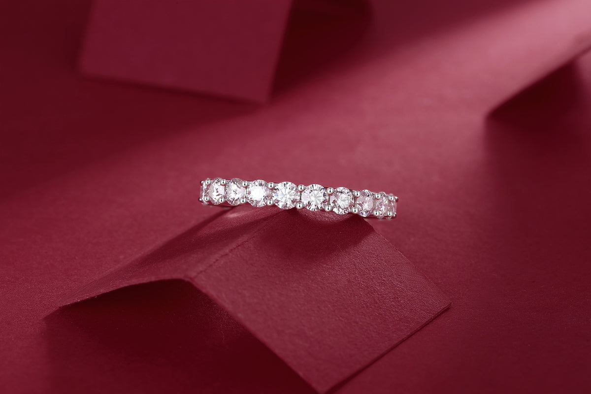 S925 Argent 2.1g Anneau d'éternité en mousse de platine