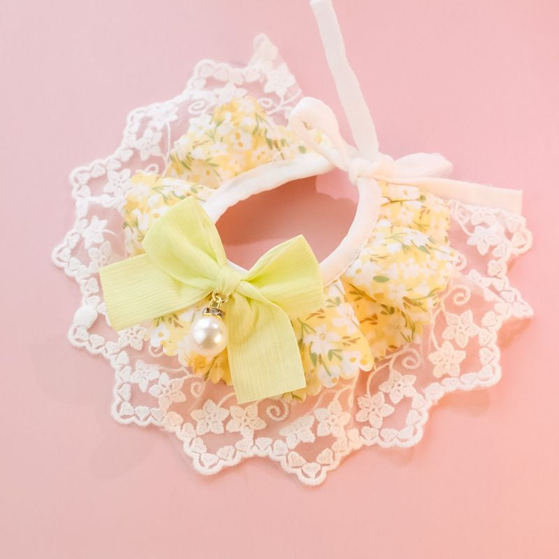 Chats Innocent Series Bib de chien en dentelle