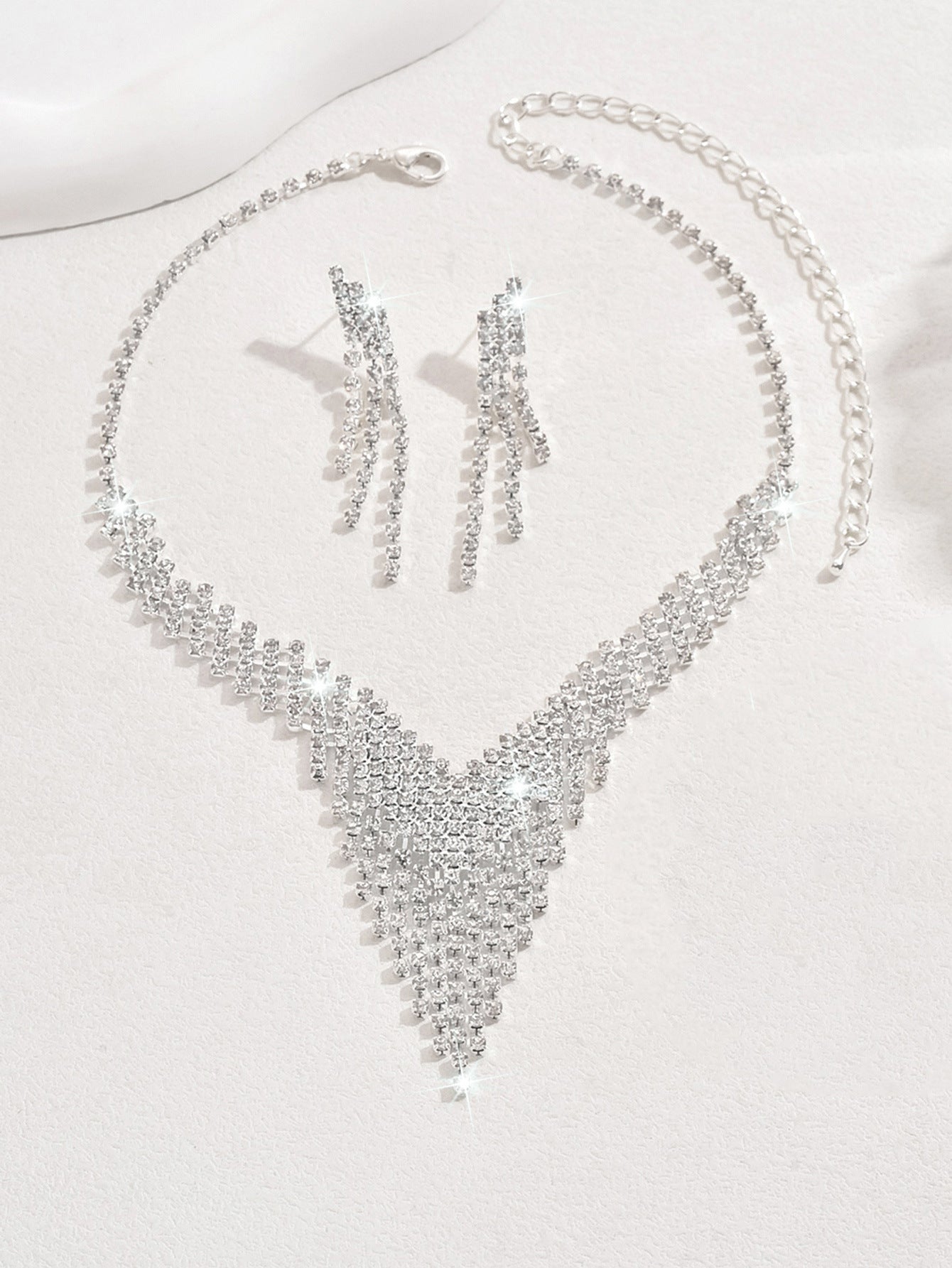 Boucles d'oreilles Super Shiny Full Diamond Claw Chain Tassel Geometric Collier Bracelet Juif mariée