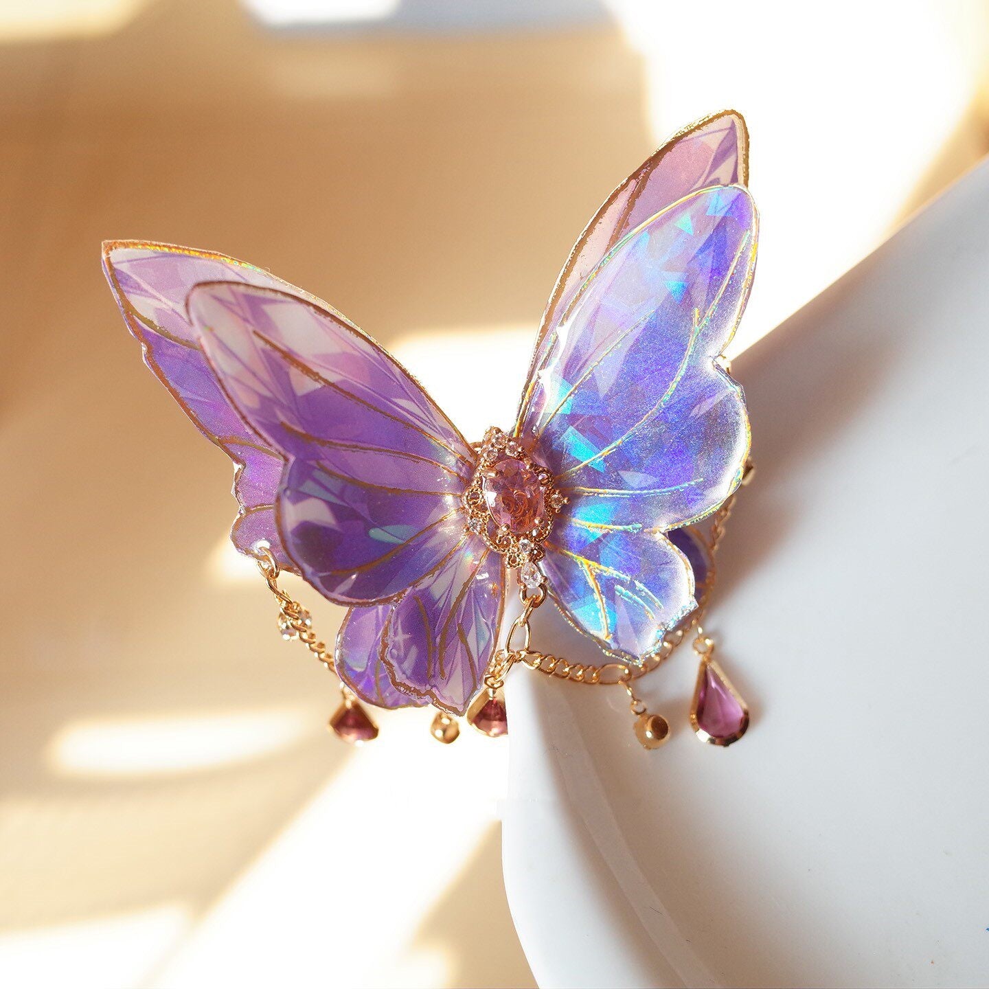 Retro Tassel-décorated Laser-Effect Purple Butterfly Hair Clip
