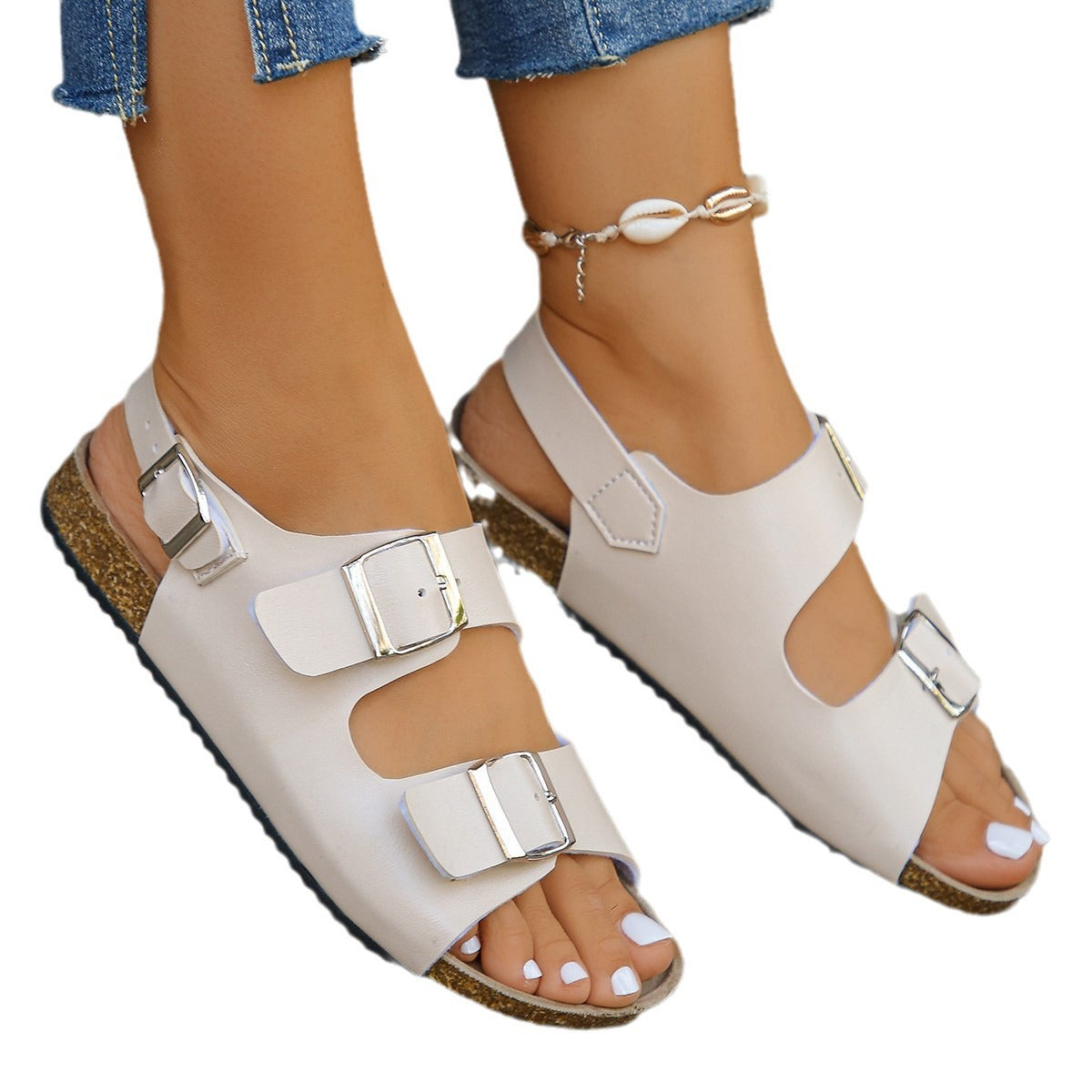 Sandales plates pour femmes avec une boucle carrée et un style casual unique
