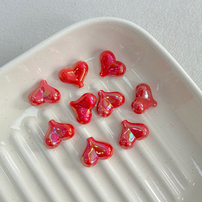Perles acryliques du coeur irisées