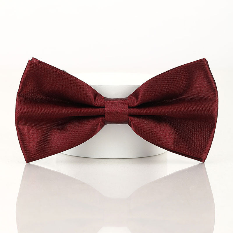 Black double couche Bow Tie pour les vêtements