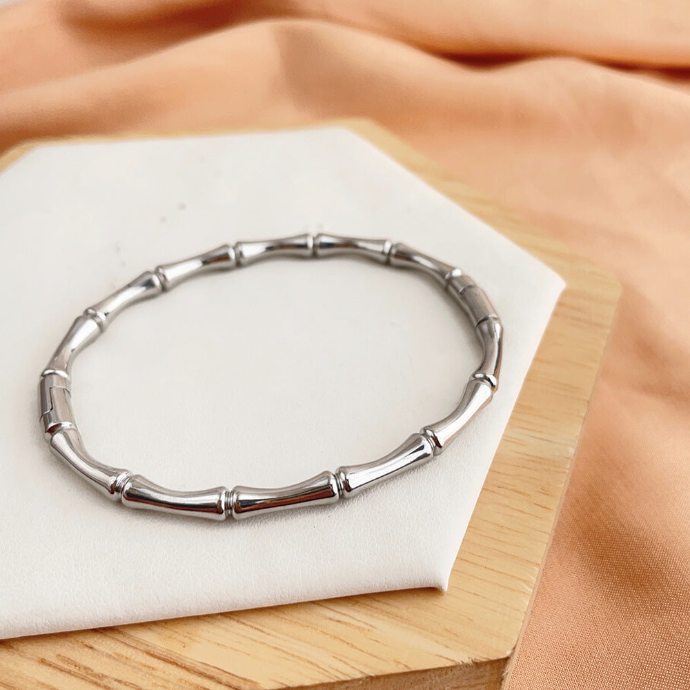 Bracelet en acier au titane pour femmes