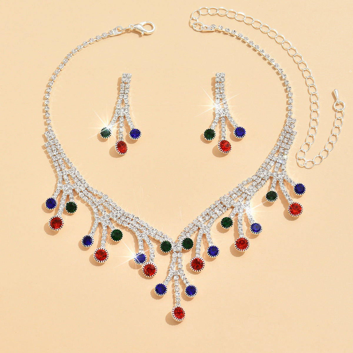 Style coloré Strass Boucles d'oreilles et colliers en strass