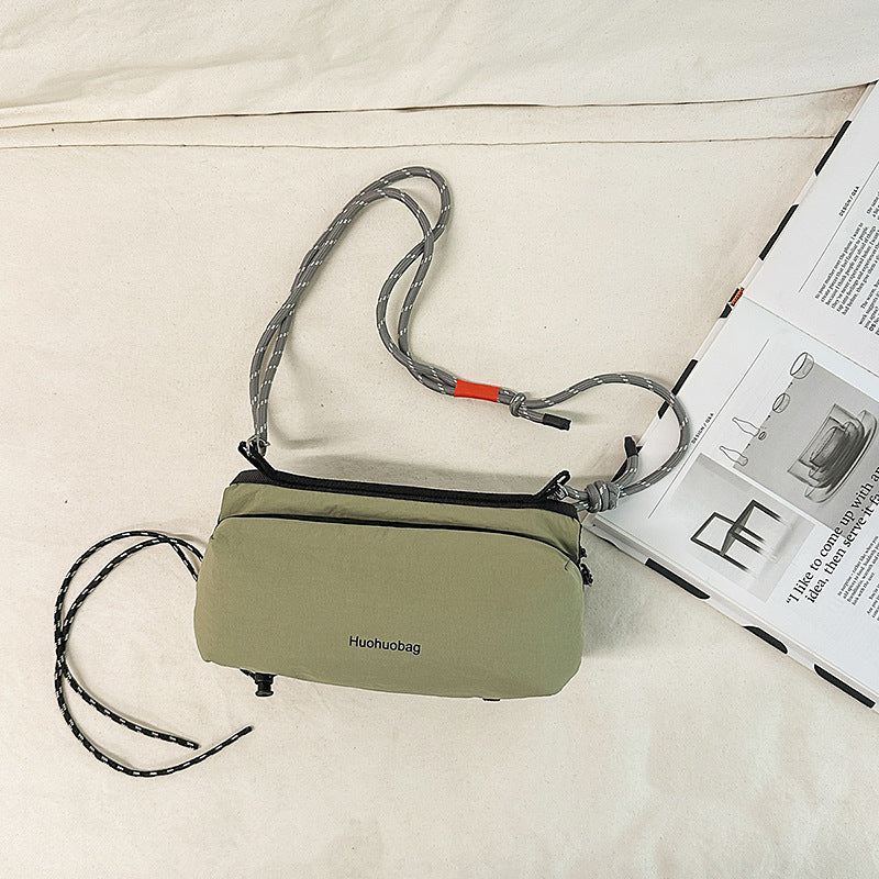 Japanese-inspired celebrity-style foldable water bottle