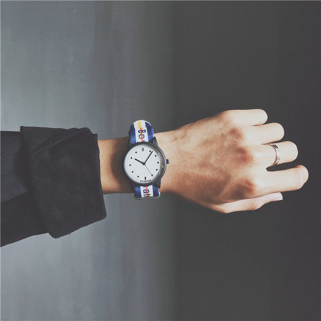 Hommes et femmes montres de couple pour le commerce international