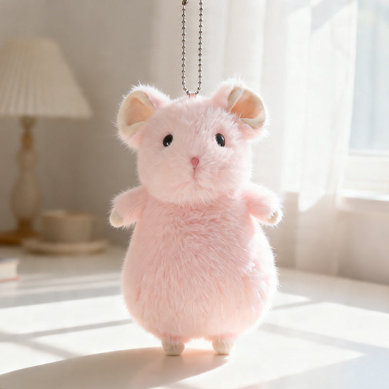 Cadeau mignon et chaleureux petit pendentif poupée