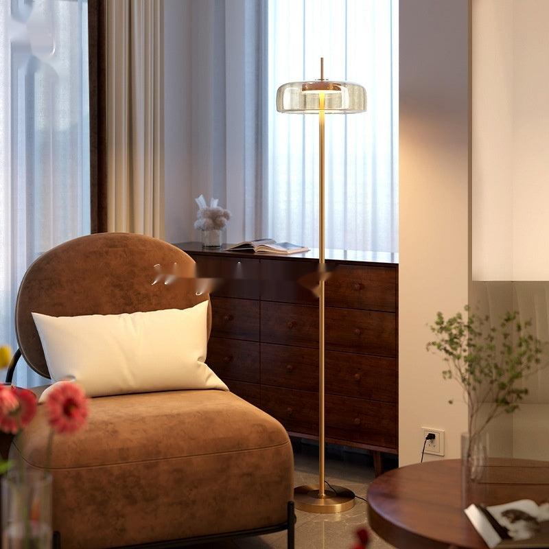 Lampe de sol minimaliste italienne pour le salon Canapé