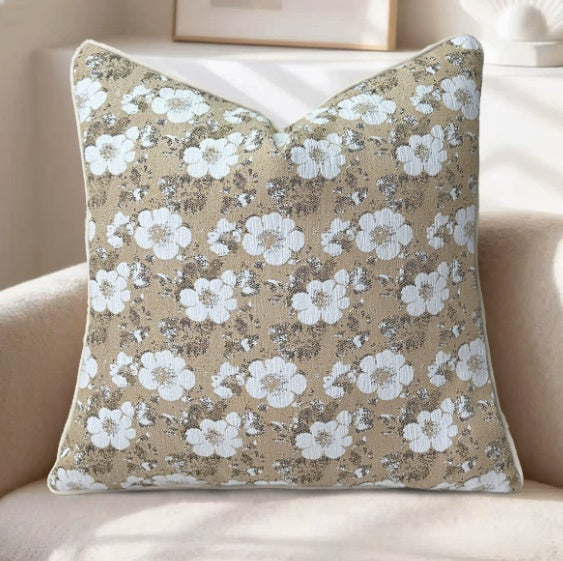 Coussin arrière de canapé en trois dimensions