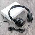 Téléphone portable Ordinateur et casque de musique