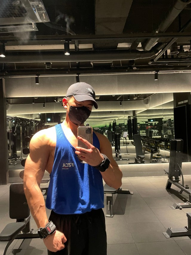 Sport Fitness Muscle Hommes Été Élastique Course Entraînement Hydratant l'humidité Veste Casual