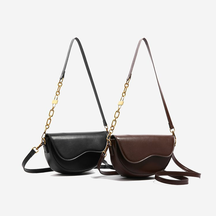 Petit sac à épaule carré minimaliste Saddle