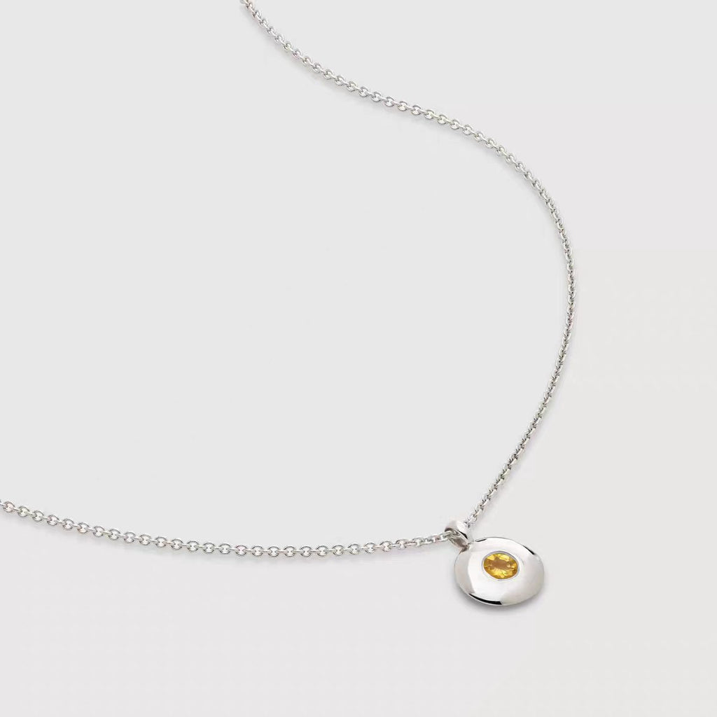 Collier de collier en pierre de naissance rubis et polyvalent fait avec des pierres gemmes naturelles