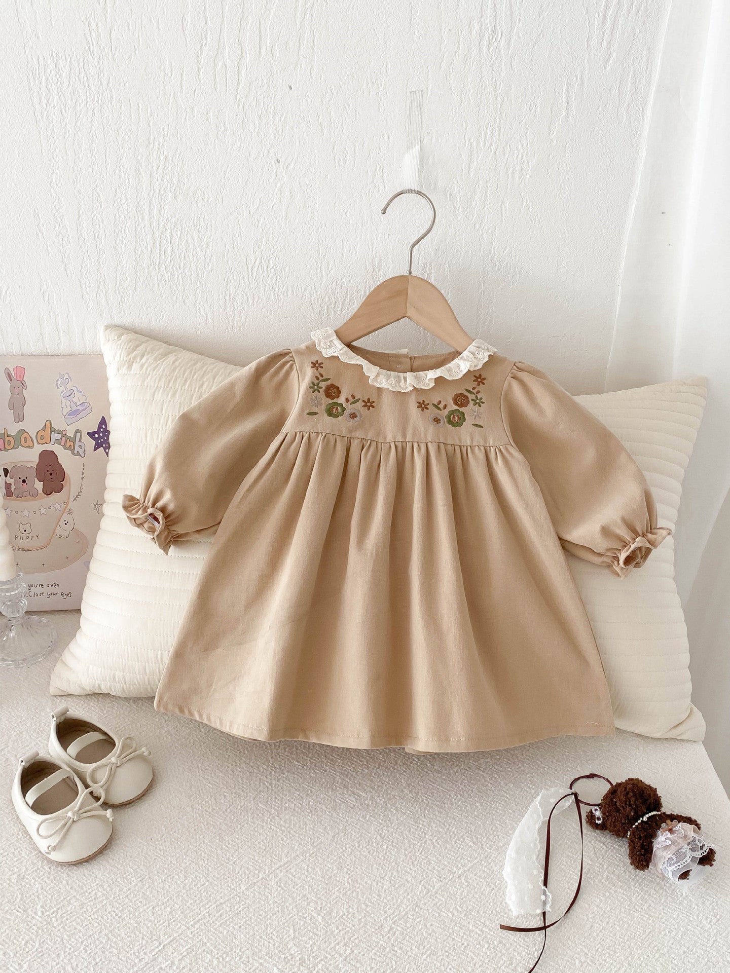 Coupe-à-bas Collier petite fille princesse robe de plein air