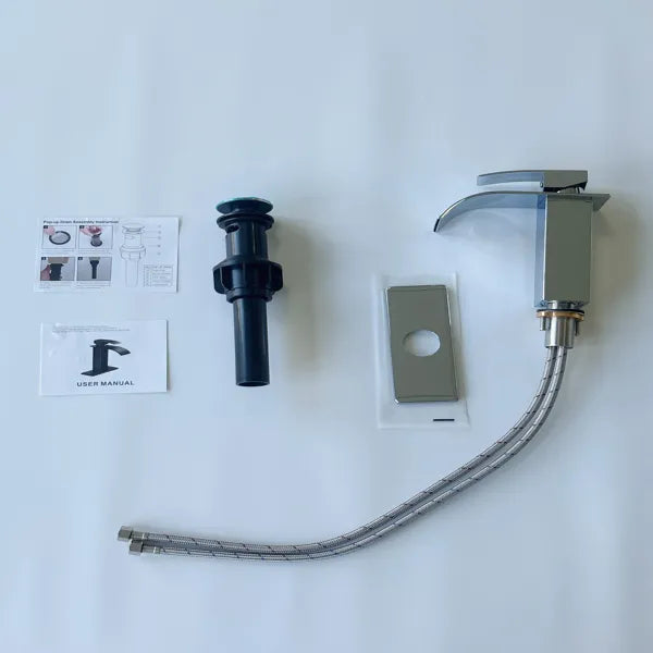 Robinet de toilette à poignée unique Robinet de lavoir en acier inoxydable Trou unique-TP