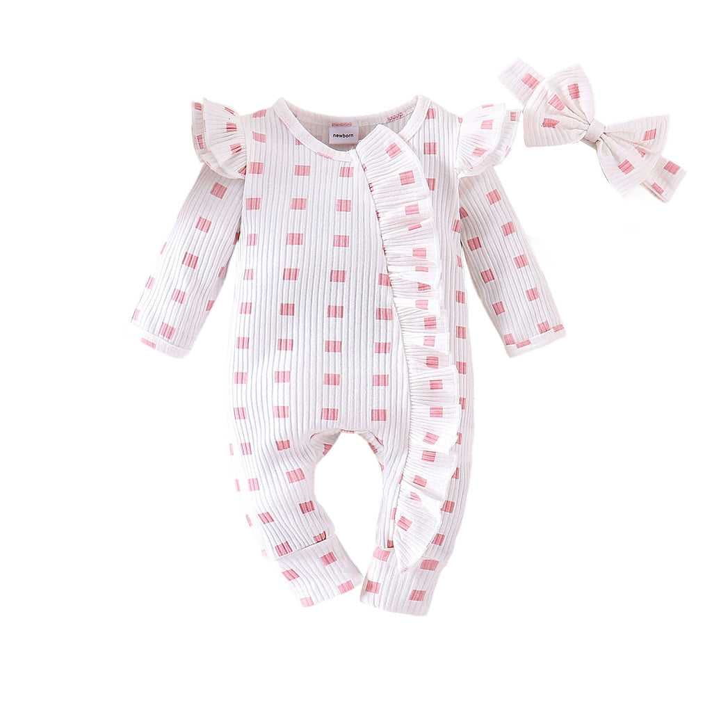 Mignon fille plie bébé à manches longues