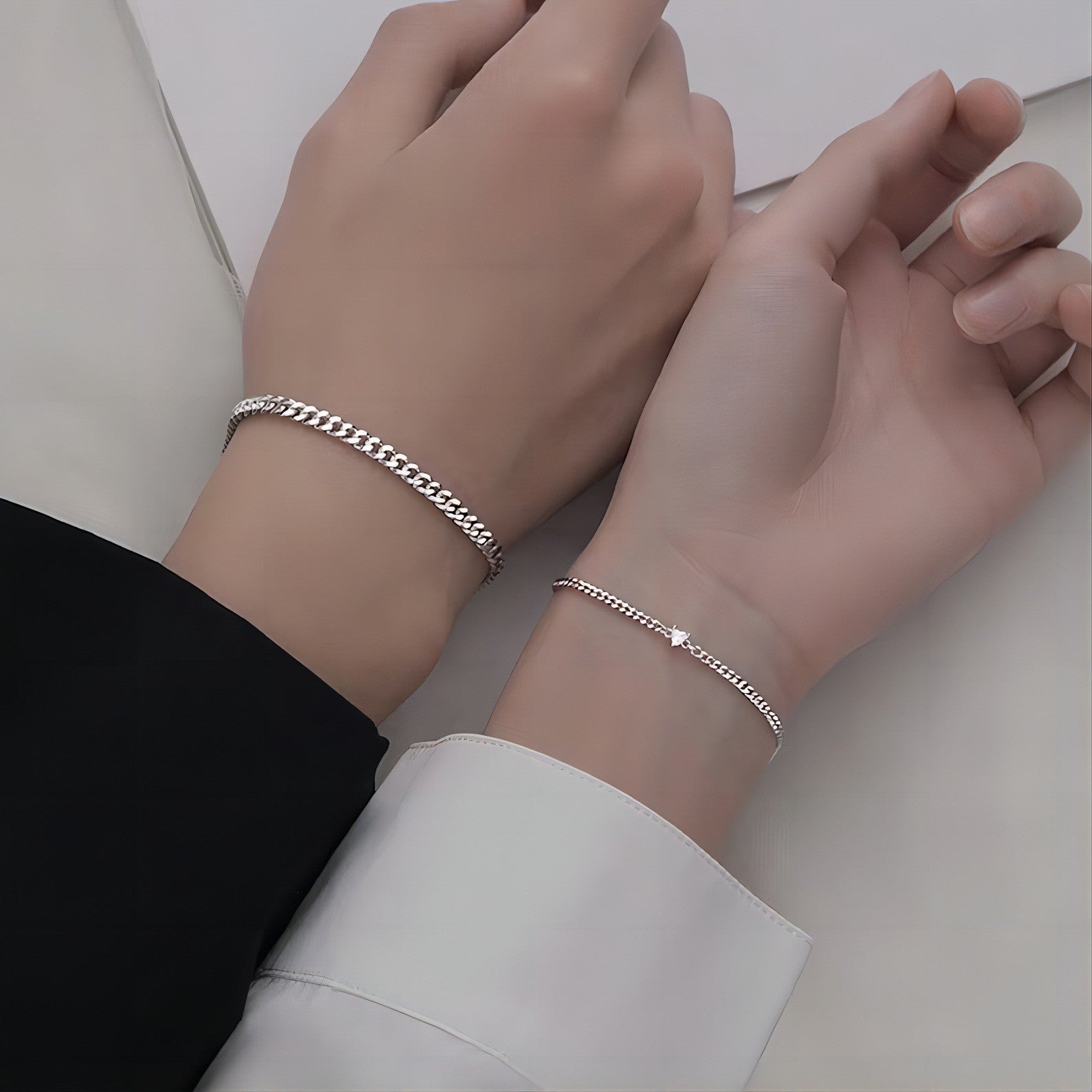Bracelet homme et femme en acier inoxydable de style européen et américain