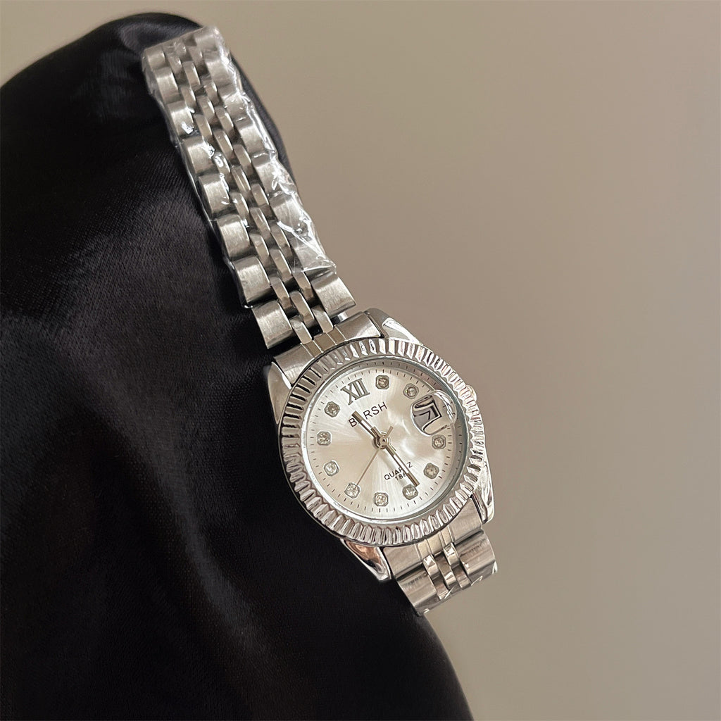Casual Et pourtant sophistiqué Rond Diamant-face montre