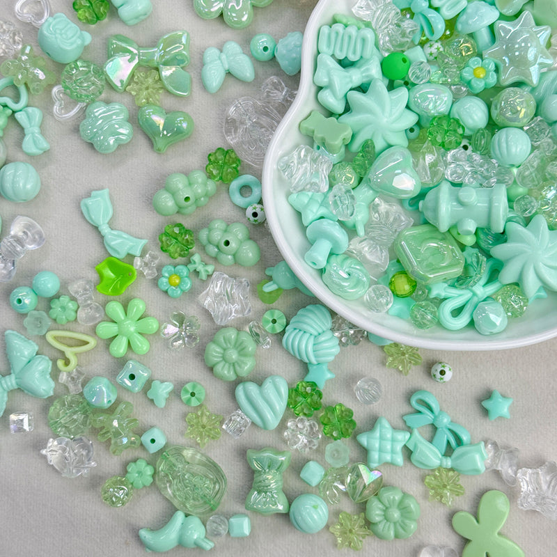 Mélange aléatoire de perles acryliques Assortiment avec trou droit