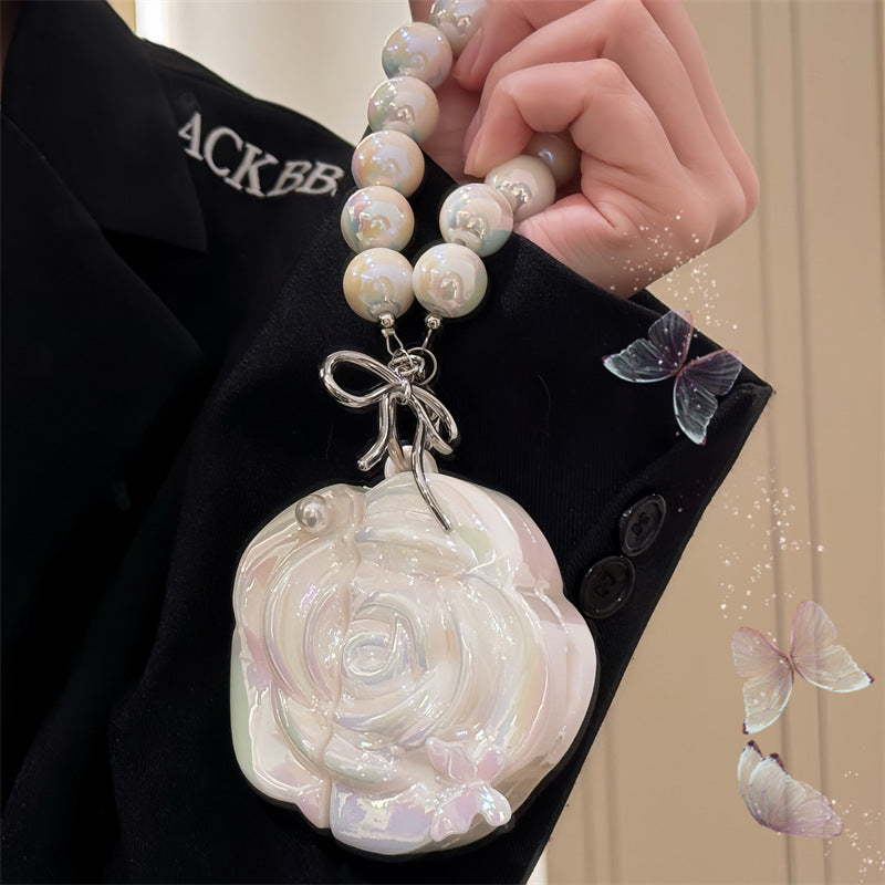 Perle blanc Camellia Earphone Case