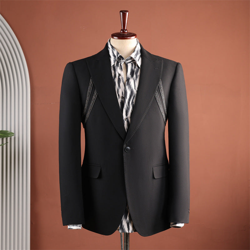 Homme Black Peak Lapel Chaîne Détail 2 pièces Ensemble de pantalons Gurkha