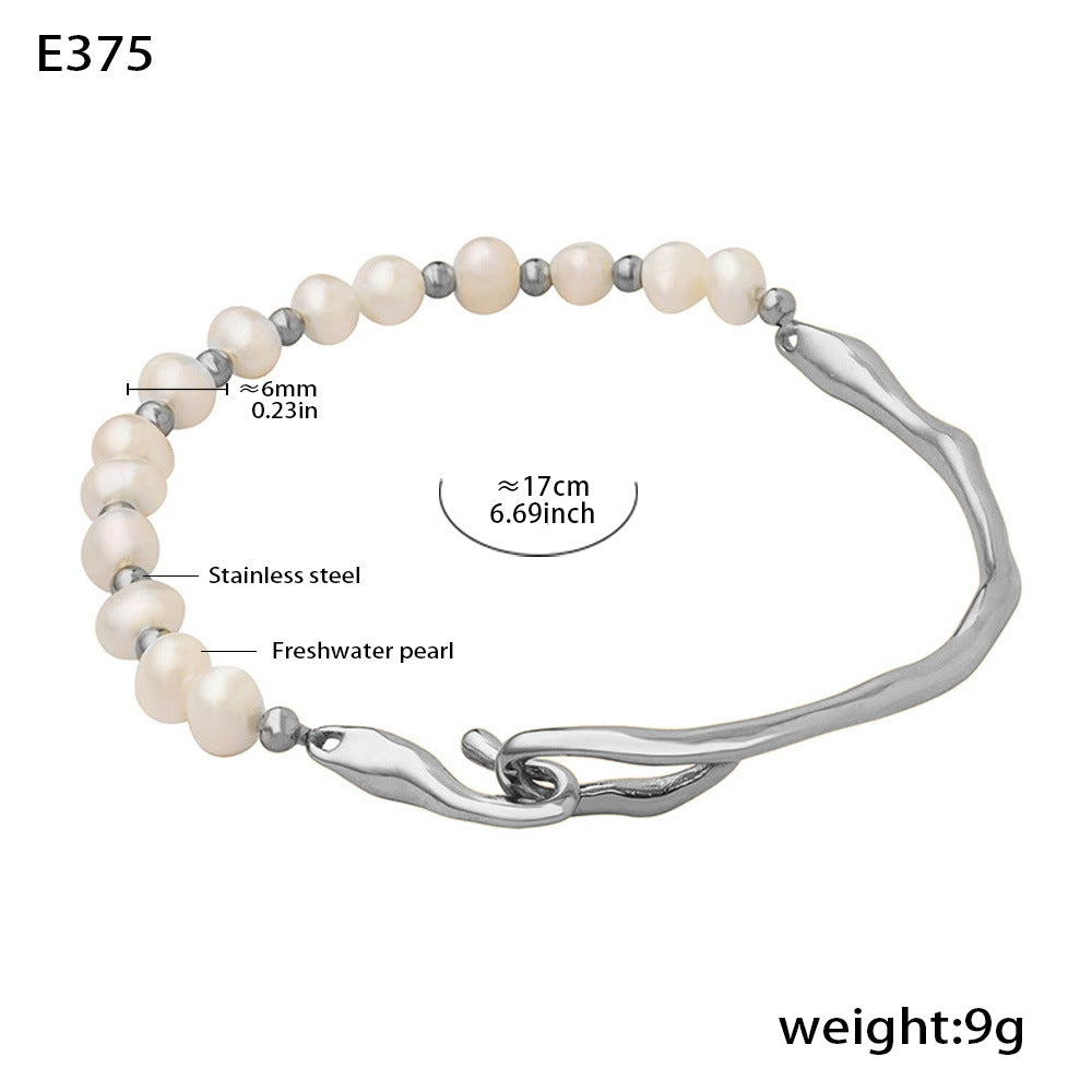 Bracelet baroque en perles d'eau douce en acier inoxydable avec revêtement en or 18k