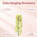 Crochet fait main suspendu Pot ornement avec trailing jaune Bulbous verts Buds et feuille