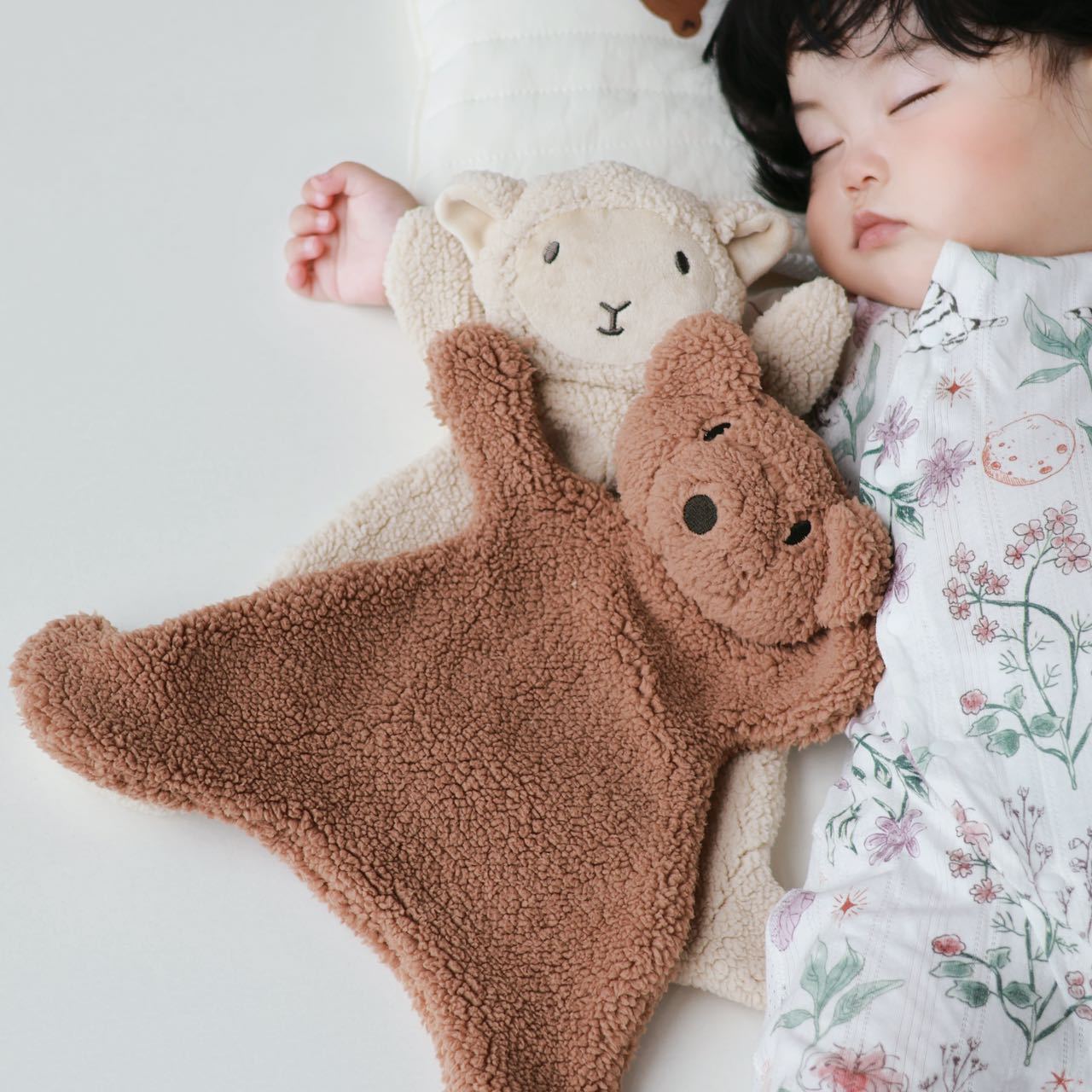 Cadeau apaisant Bébé Coax Dormant Ours Poupée