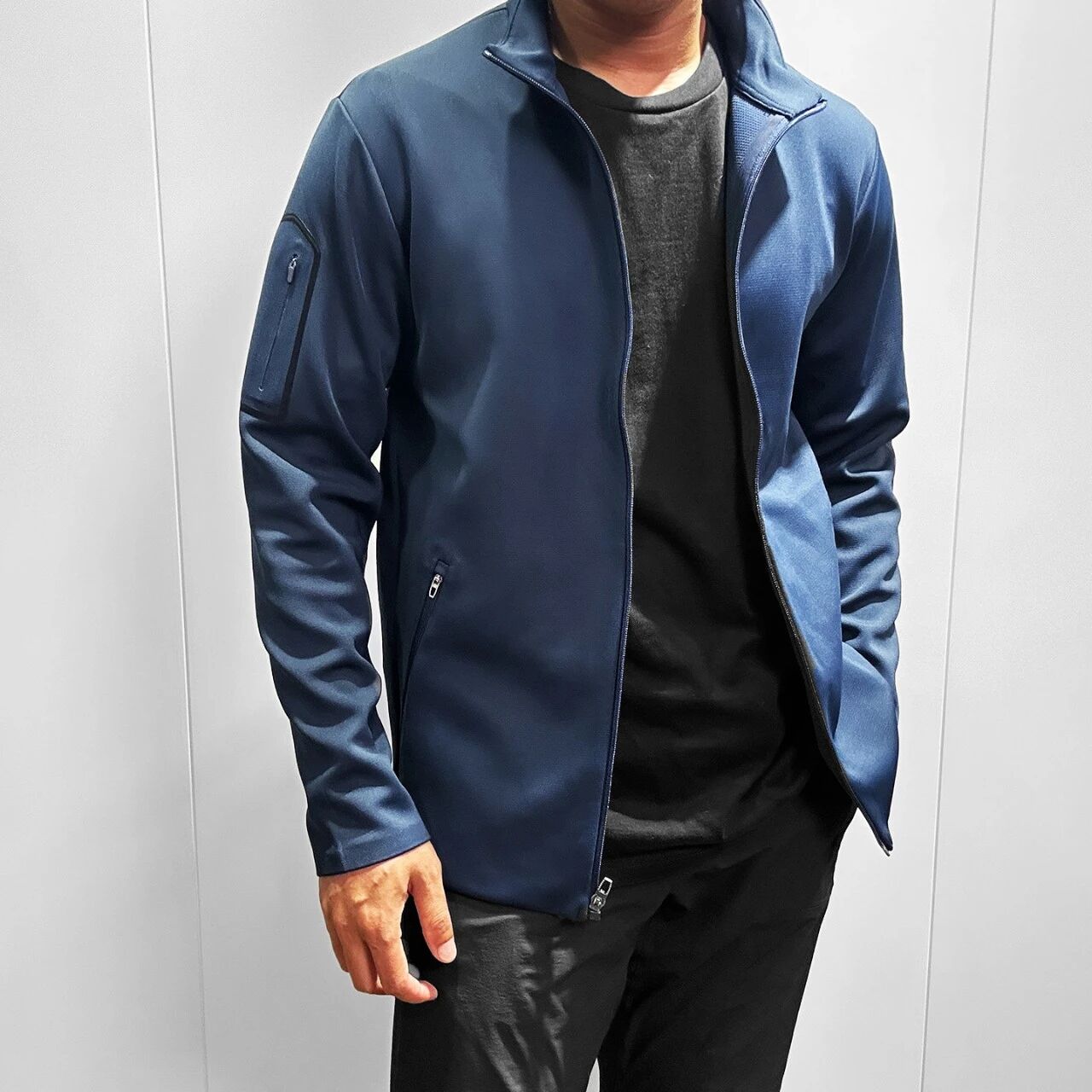 Veste Zip Up sans couture sans couture pour hommes High Density Knit Stand Collar Casual Light Business O