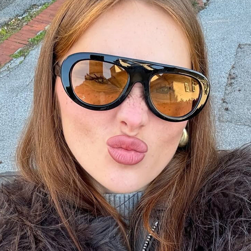 Lunettes de soleil de style grenouille pour femmes