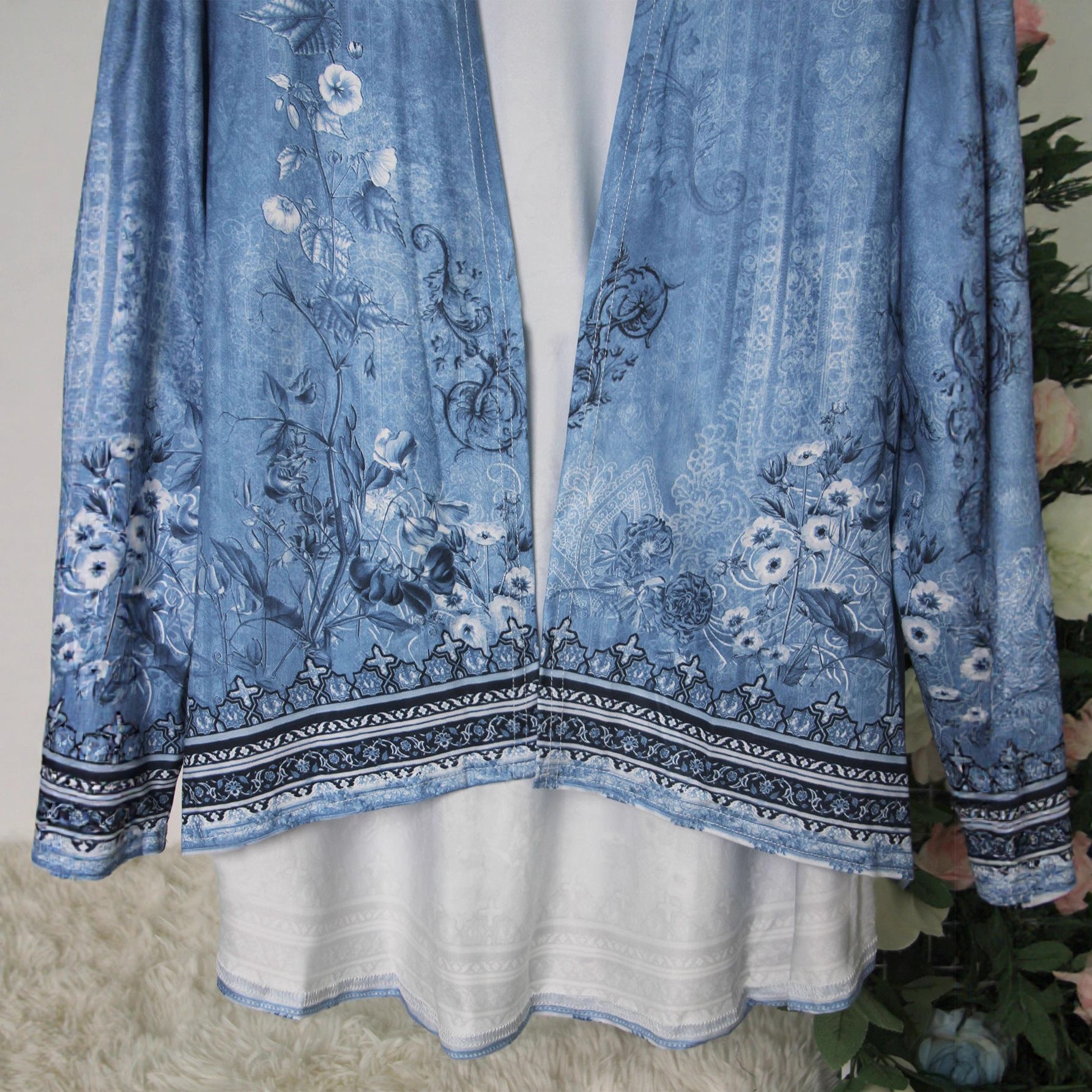 Veste florale élégante à manches longues pour femmes sans boutons