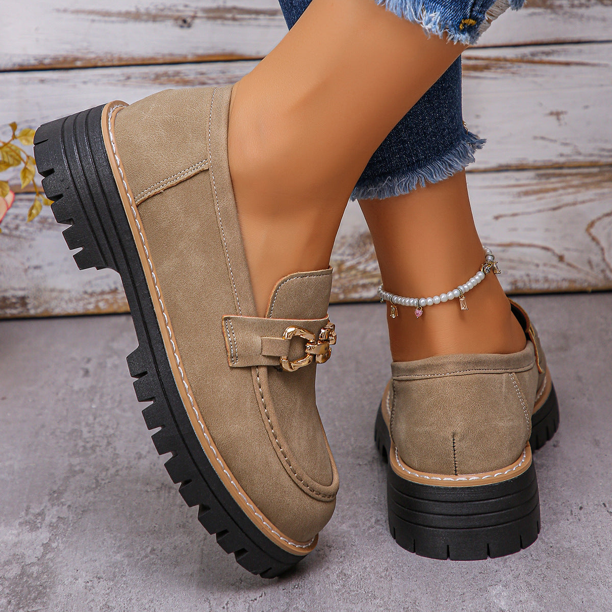 Chaussures élégantes de style britannique pour femmes à talon de bloc
