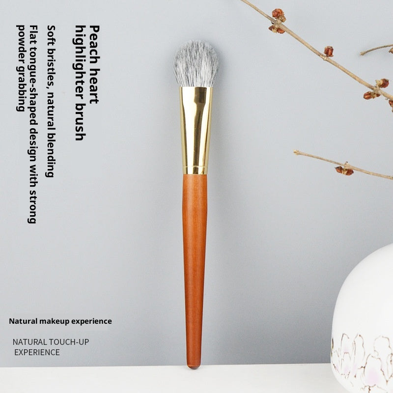 Brosse en forme de coeur Brosse en surbrillance Maquillage en forme de langue