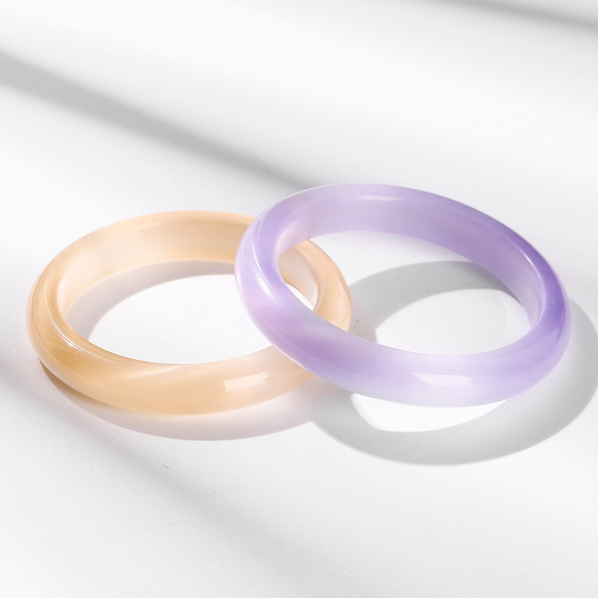 Bracelet pour les yeux de chat de type glace pour les femmes de haute qualité comme la lumière de lune blanche