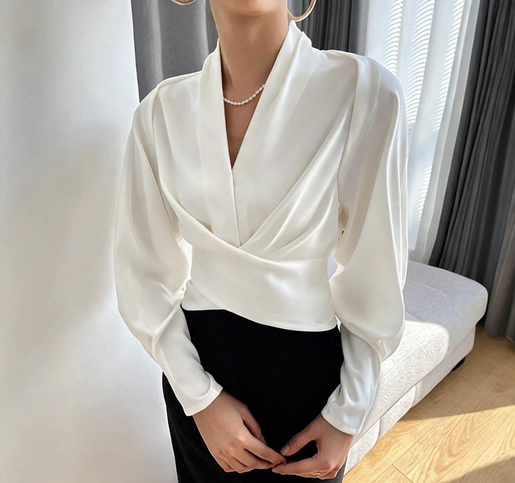 Chemise femme col V Slim-fit couleur unie