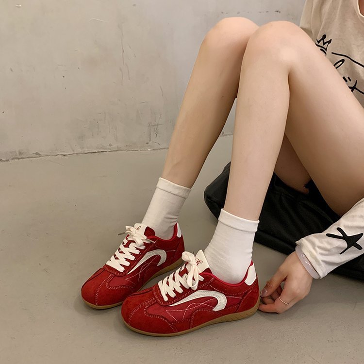Retro Hauteur intérieure Augmenter l'entraînement allemand Forrest Gump Chaussures Femmes Retro Flat Cas