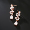 Boucles d'oreilles CZ de la marquise florale en couches pour femmes
