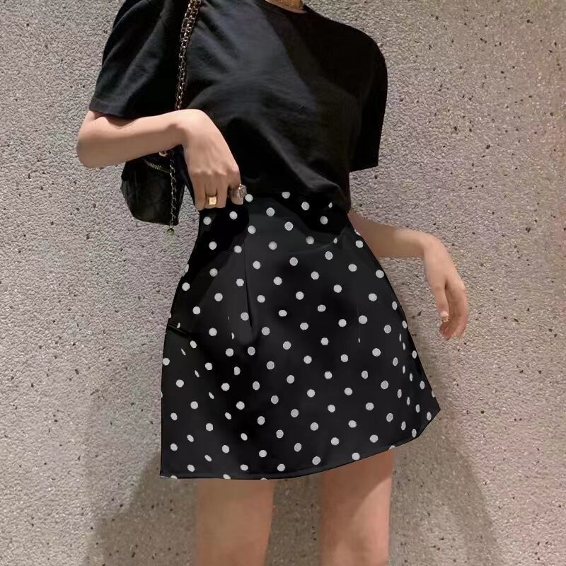 Jupe parapluie courte taille haute avec design en forme de bourgeon