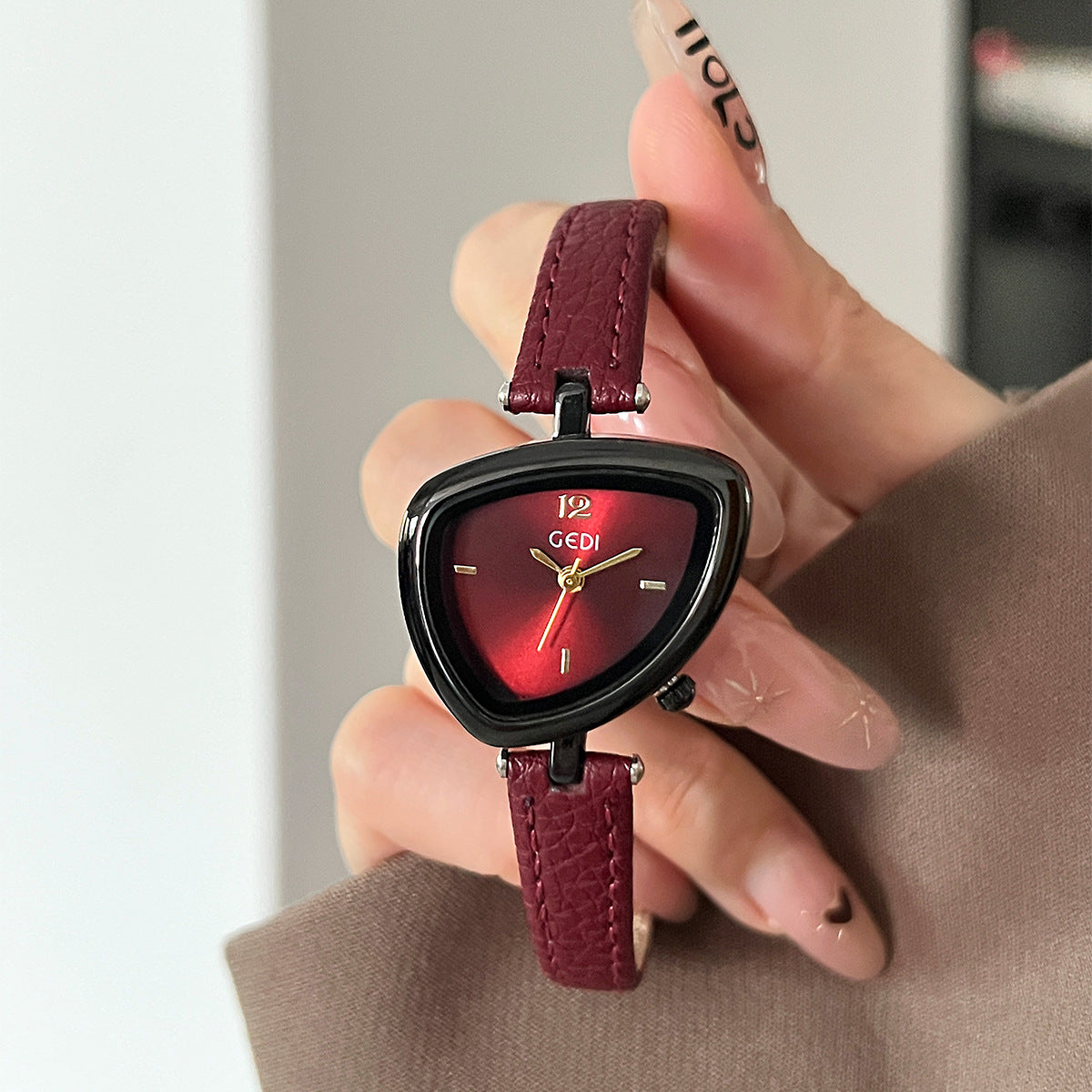 Montre combinée féminine élégante et élégante